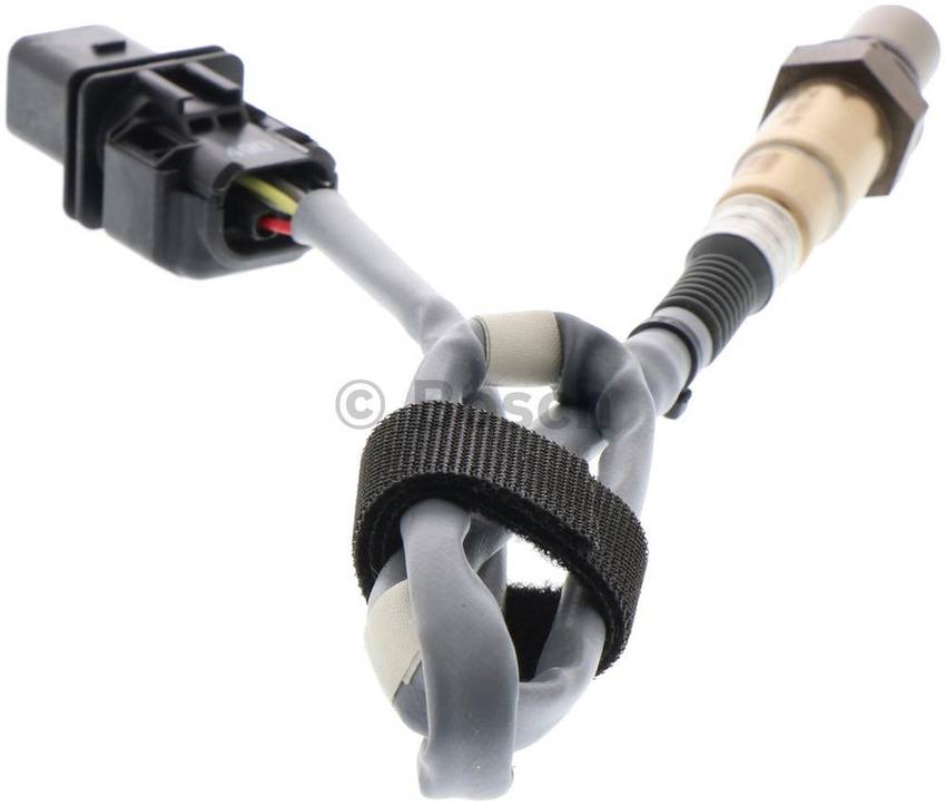 Audi VW Oxygen Sensor - Front 03L906262Q - Bosch 17192